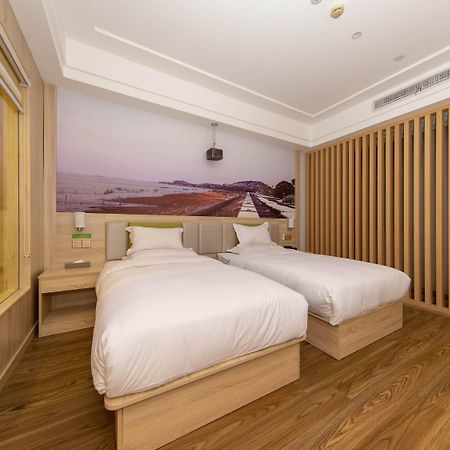 Ibis Styles Nantong Development Zone Shimao Plaza Hotel Exterior foto