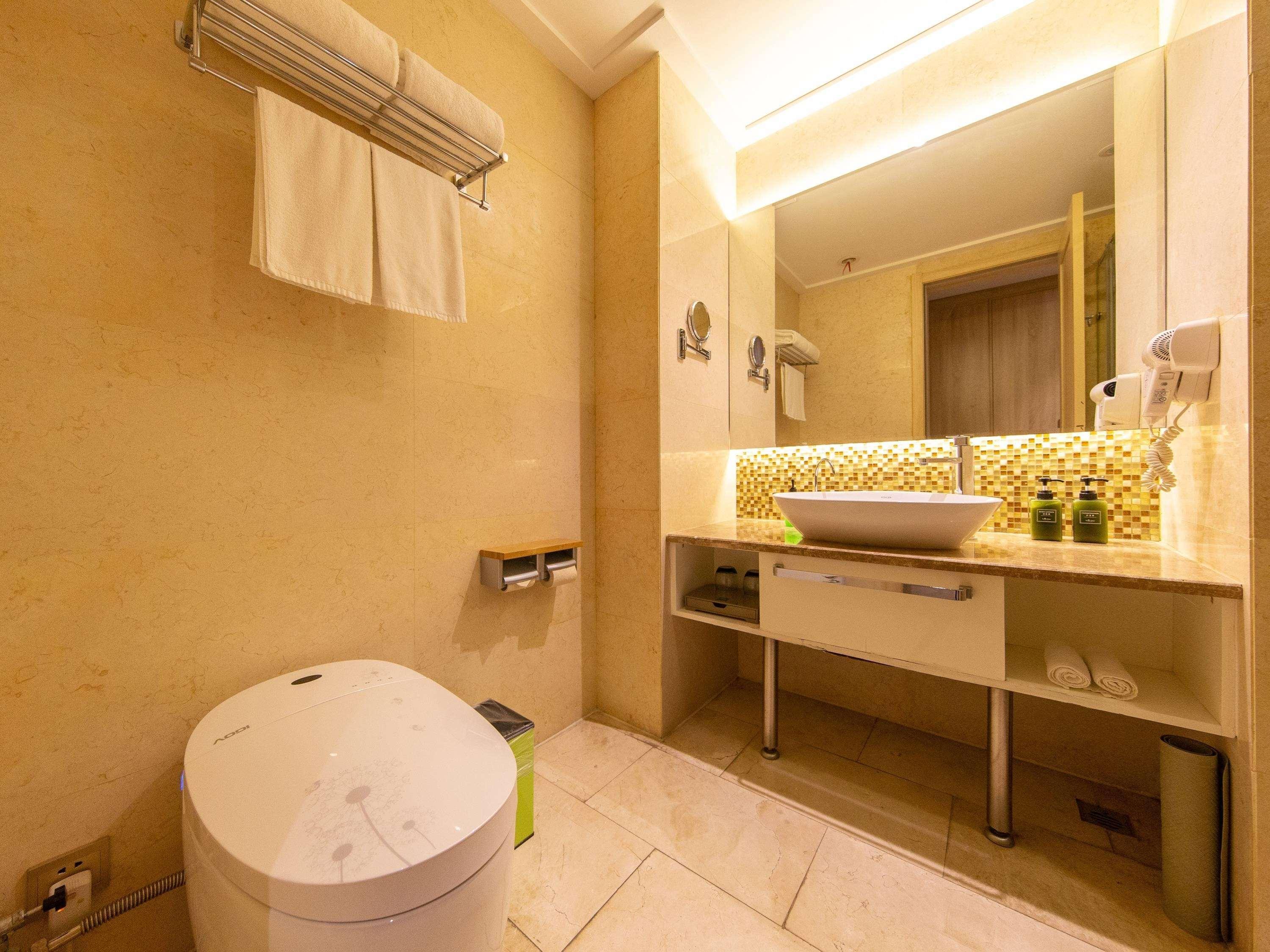 Ibis Styles Nantong Development Zone Shimao Plaza Hotel Exterior foto