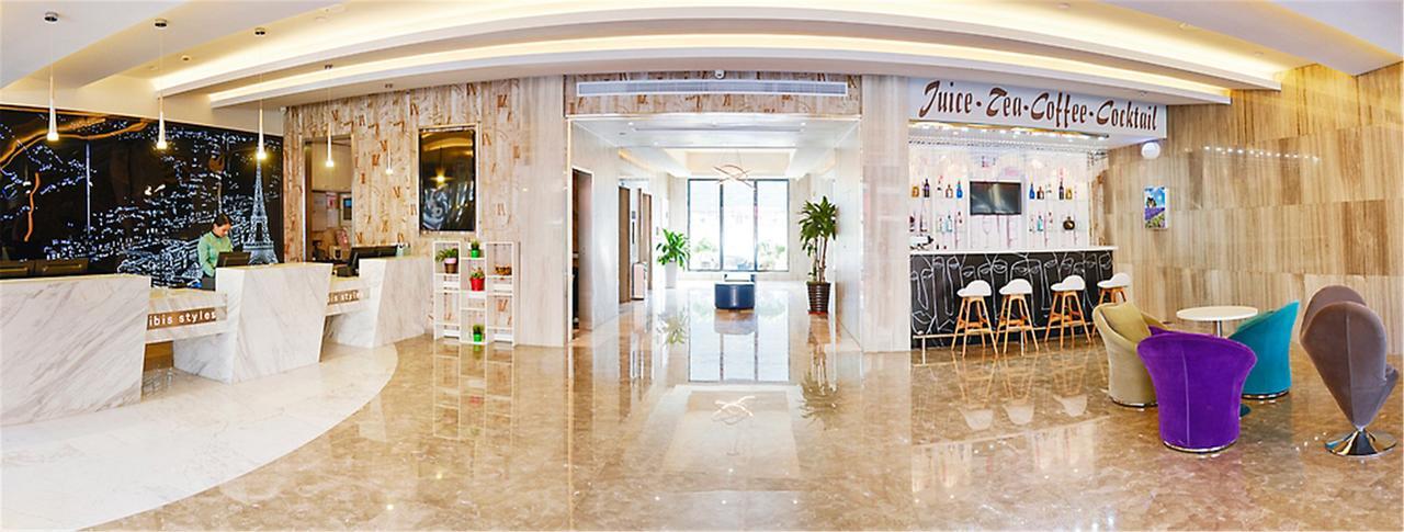Ibis Styles Nantong Development Zone Shimao Plaza Hotel Exterior foto
