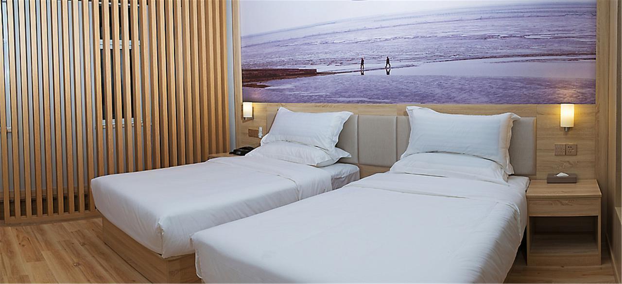 Ibis Styles Nantong Development Zone Shimao Plaza Hotel Exterior foto