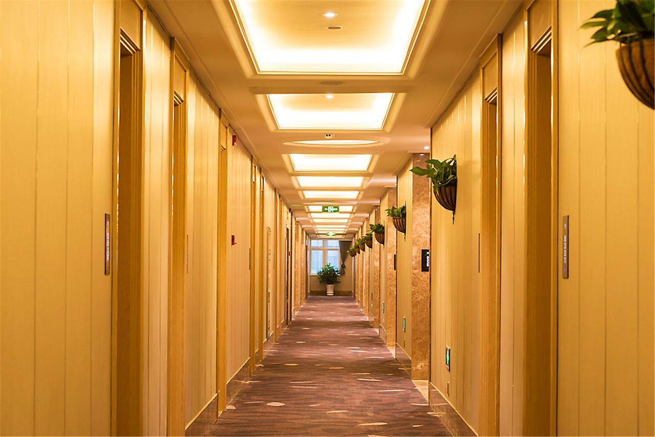 Ibis Styles Nantong Development Zone Shimao Plaza Hotel Exterior foto